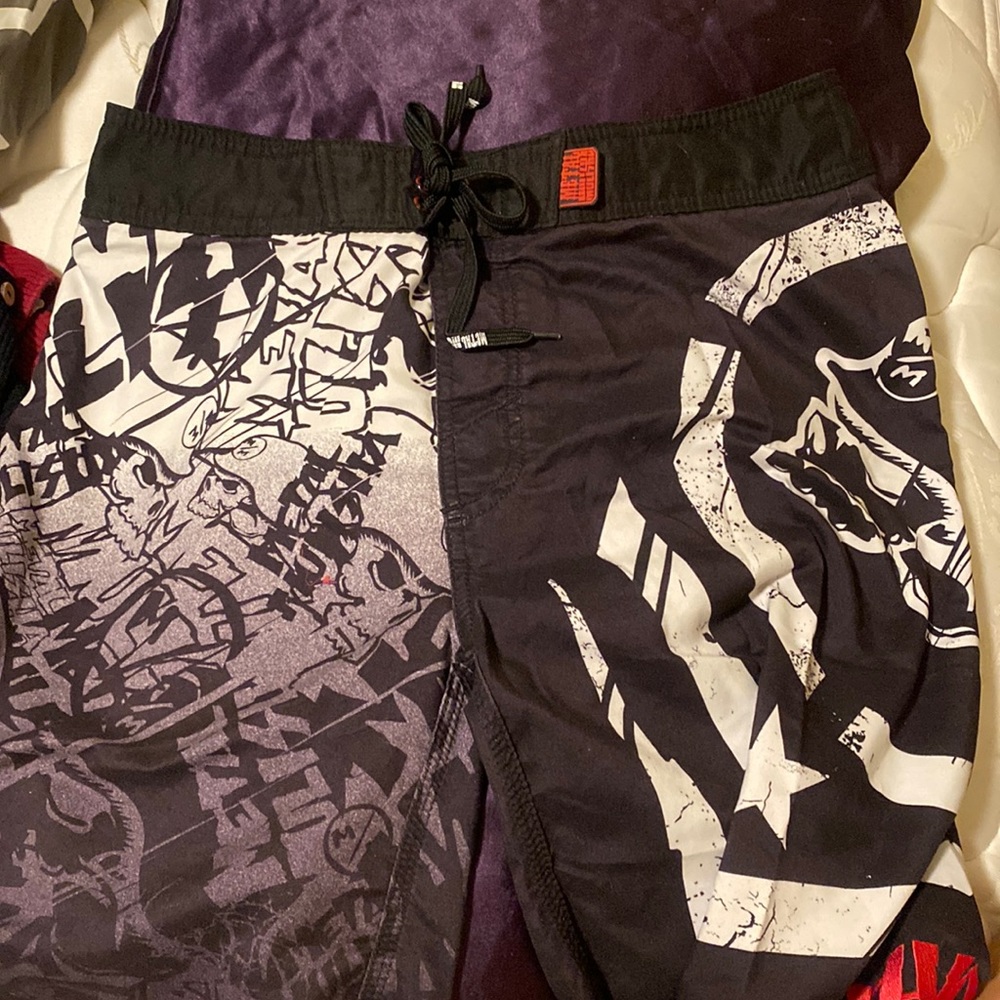 Surf shorts